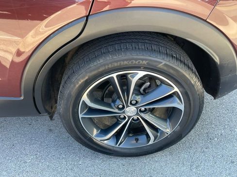 Used 2022 Buick Encore GX Select image 32