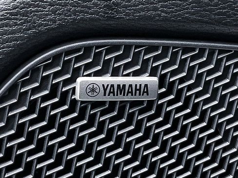 New 2025 Mitsubishi Outlander ES image 11