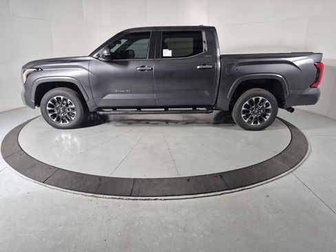 New 2026 Toyota Tundra Limited image 2