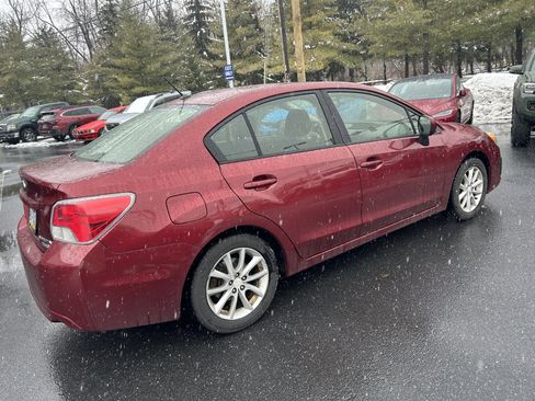 Used 2014 Subaru Impreza 2.0i Premium w/ All-Weather Package w/CVT image 5