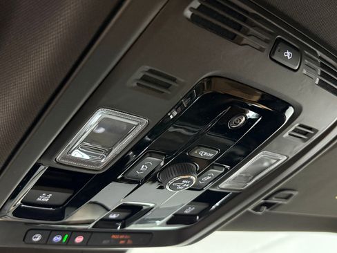 Certified 2026 Cadillac Escalade Luxury image 41