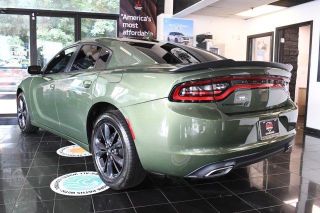 Used 2023 Dodge Charger SXT w/ Blacktop Package AWD/4WD image 8
