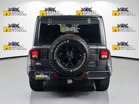 Used 2024 Jeep Wrangler Unlimited Sport AWD/4WD image 6