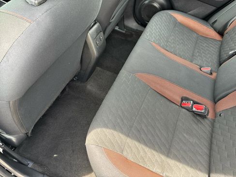 Used 2022 Nissan Kicks SR FWD image 27