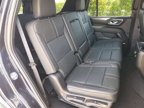 Used 2024 Chevrolet Tahoe RST RWD image 16