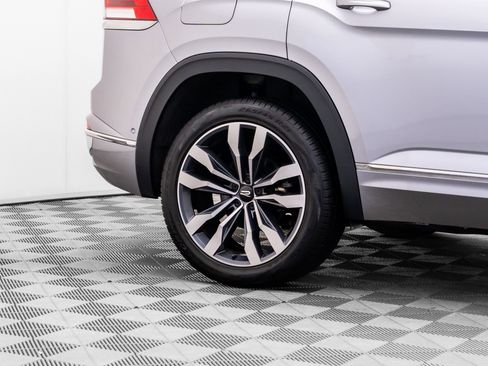 Used 2023 Volkswagen Atlas Cross Sport SEL Premium R-Line image 37