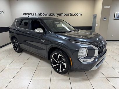 New 2025 Mitsubishi Outlander 4WD Plug-In Hybrid