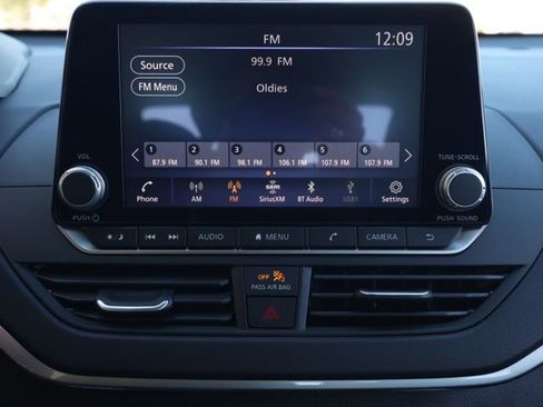 New 2025 Nissan Altima 2.5 S image 34