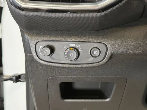 Used 2023 Chevrolet TrailBlazer LT w/ Convenience Package FWD image 18