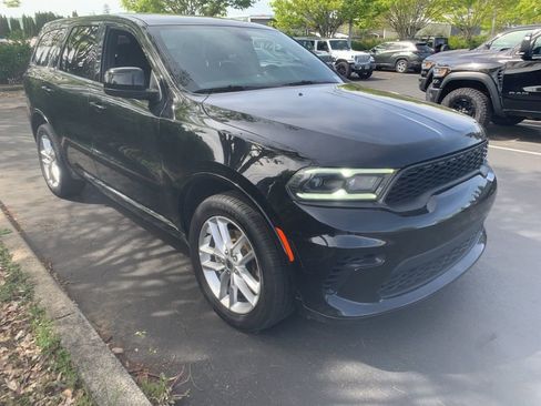 Used 2023 Dodge Durango GT image 5
