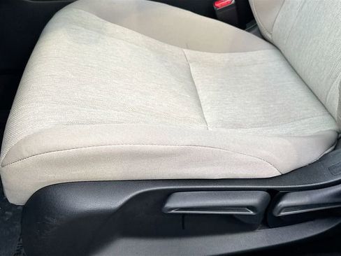 Certified 2025 Honda Accord LX image 17