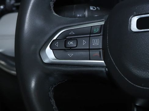 Used 2023 Jeep Compass Limited w/ Elite Group AWD/4WD image 22