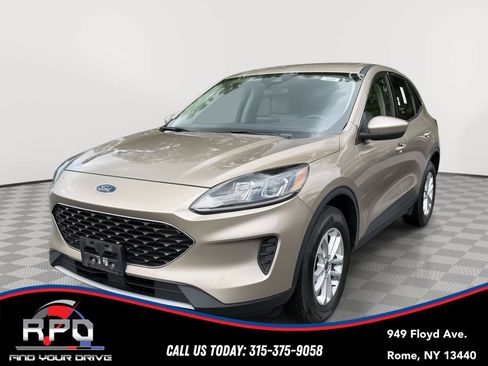 Used 2020 Ford Escape SE AWD/4WD image 1