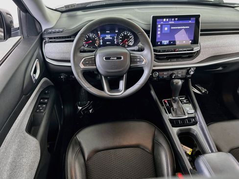 Used 2022 Jeep Compass Latitude AWD/4WD image 20