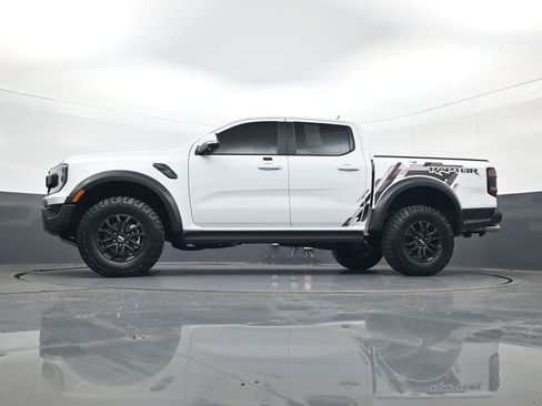 Used 2025 Ford Ranger Raptor image 28