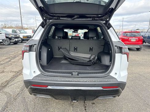New 2026 Chevrolet Equinox RS w/ Convenience Package III image 24