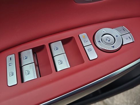 New 2026 Genesis GV70 2.5T Sport Prestige image 12