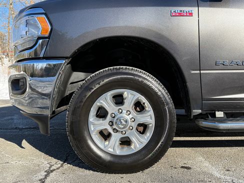 Used 2019 RAM 2500 Big Horn image 7