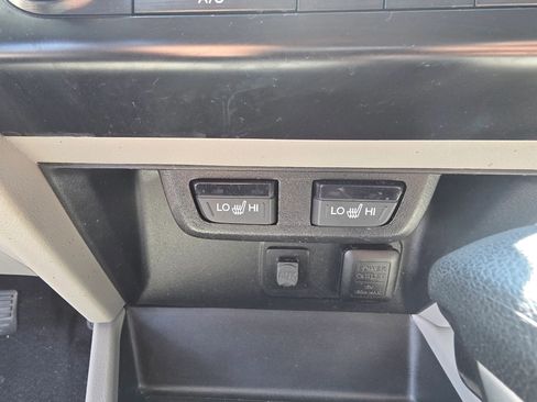 Used 2012 Honda Civic EX-L image 17
