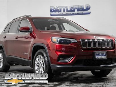 Used 2019 Jeep Cherokee Latitude w/ Popular Appearance Group