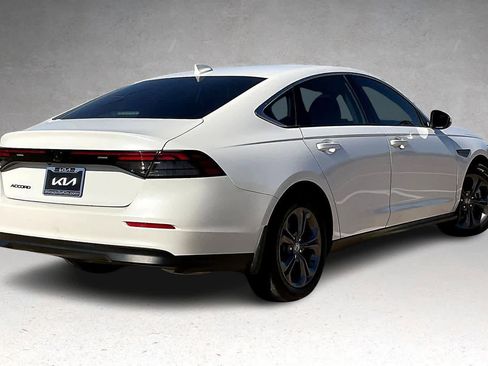 Used 2023 Honda Accord EX image 21