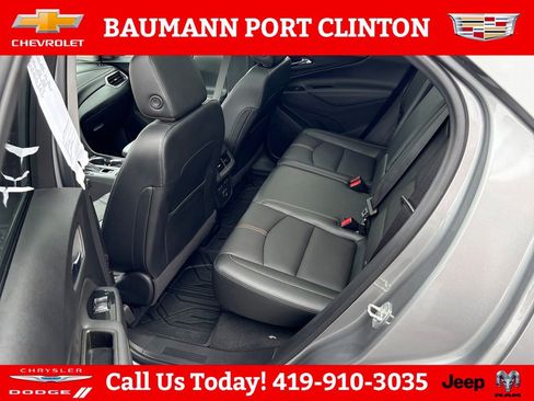 Used 2023 Chevrolet Equinox Premier FWD image 25