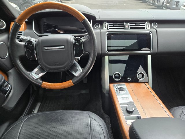 Used 2019 Land Rover Range Rover Supercharged AWD/4WD image 21