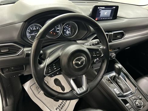 Used 2017 MAZDA CX-5 Touring w/ Preferred Equipment Package AWD/4WD image 4