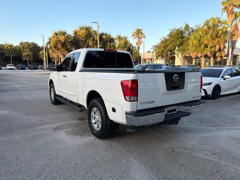 Used 2004 Nissan Titan LE w/ (OF1) LE Off-Road Pkg AWD/4WD image 3