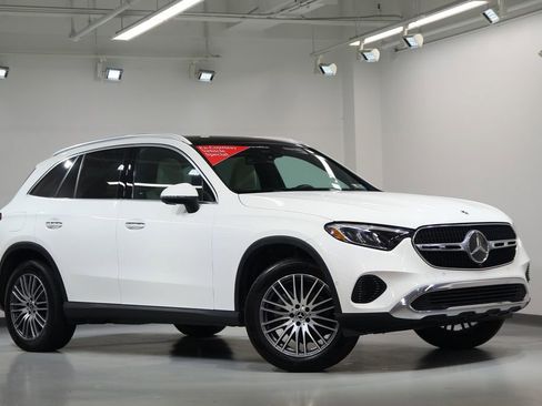 Certified 2026 Mercedes-Benz GLC 300 4MATIC image 8