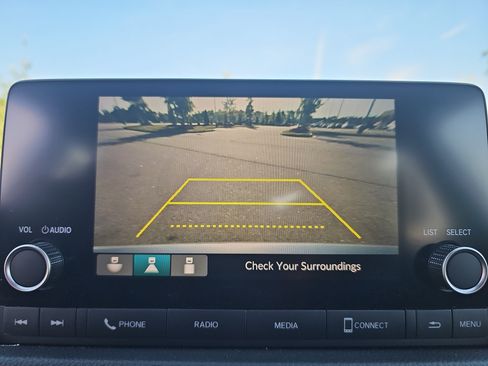 Used 2023 Honda Civic Sport image 23