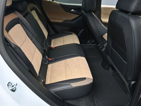 New 2026 Chevrolet Equinox ACTIV w/ Convenience Package III image 9