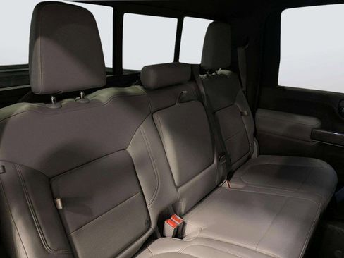 Used 2020 Chevrolet Silverado 2500 LTZ w/ LTZ Convenience Package AWD/4WD image 36