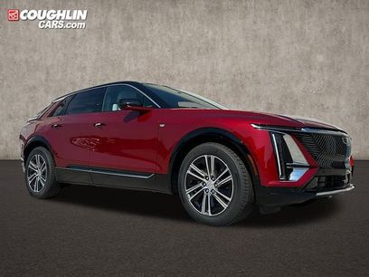 New 2025 Cadillac Lyriq Luxury