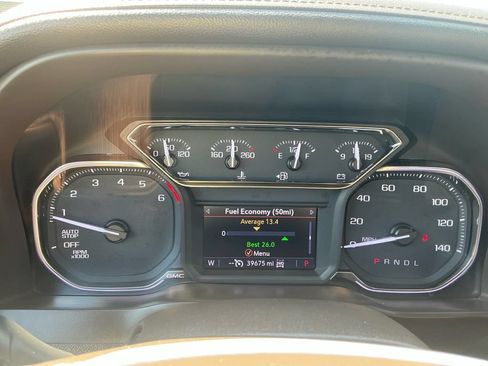 Used 2019 GMC Sierra 1500 SLT w/ SLT Premium Plus Package AWD/4WD image 19
