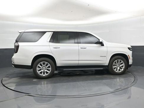 Used 2025 Chevrolet Tahoe Premier image 2