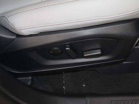 New 2026 Ford Explorer Active w/ Active Comfort Package image 31