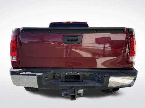 Used 2013 GMC Sierra 2500 SLE w/ Suspension Package, Off-Road image 5