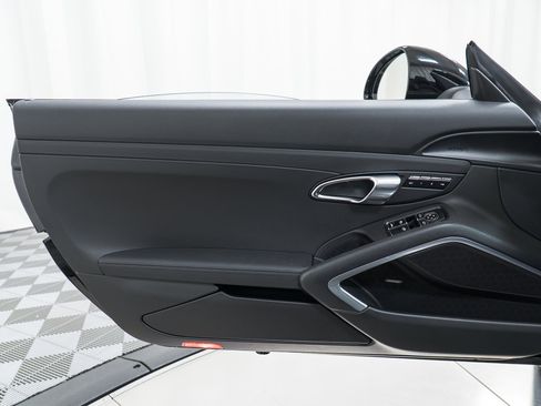 Certified 2014 Porsche 911 Carrera image 13