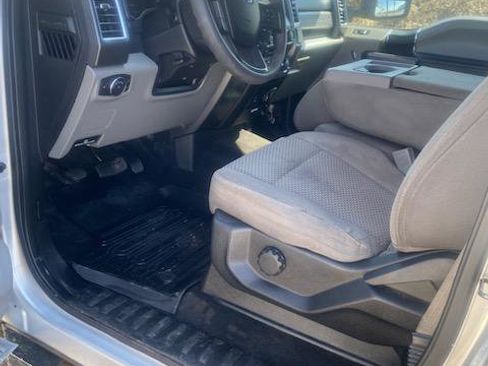 Used 2018 Ford F250 XLT w/ FX4 Off-Road Package image 14