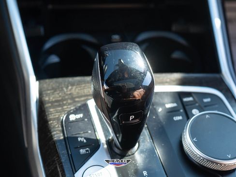 Used 2022 BMW 330e xDrive w/ M Sport Package image 36