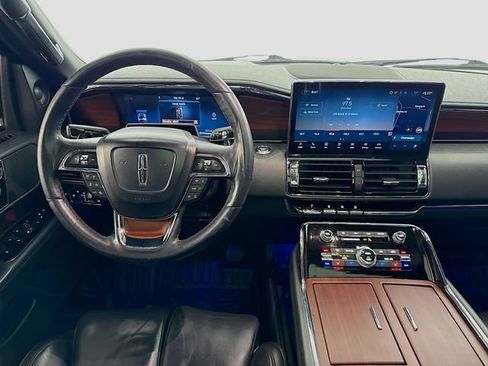 Used 2022 Lincoln Navigator L Reserve AWD/4WD image 23