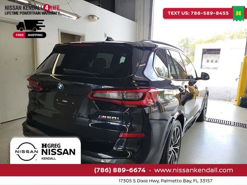 Used 2020 BMW X5 M50i w/ Premium Package image 4