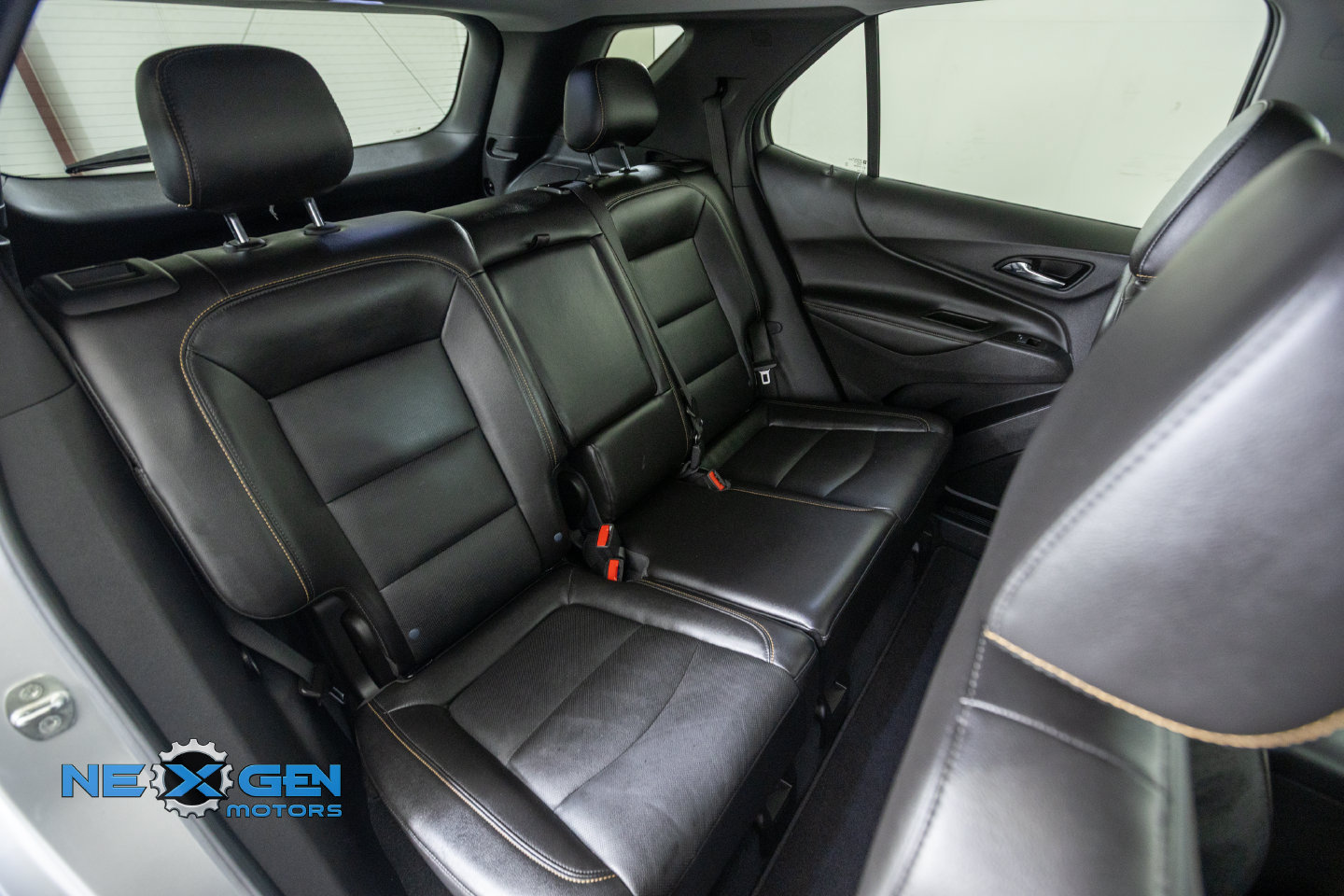 Used 2021 Chevrolet Equinox Premier AWD/4WD image 37