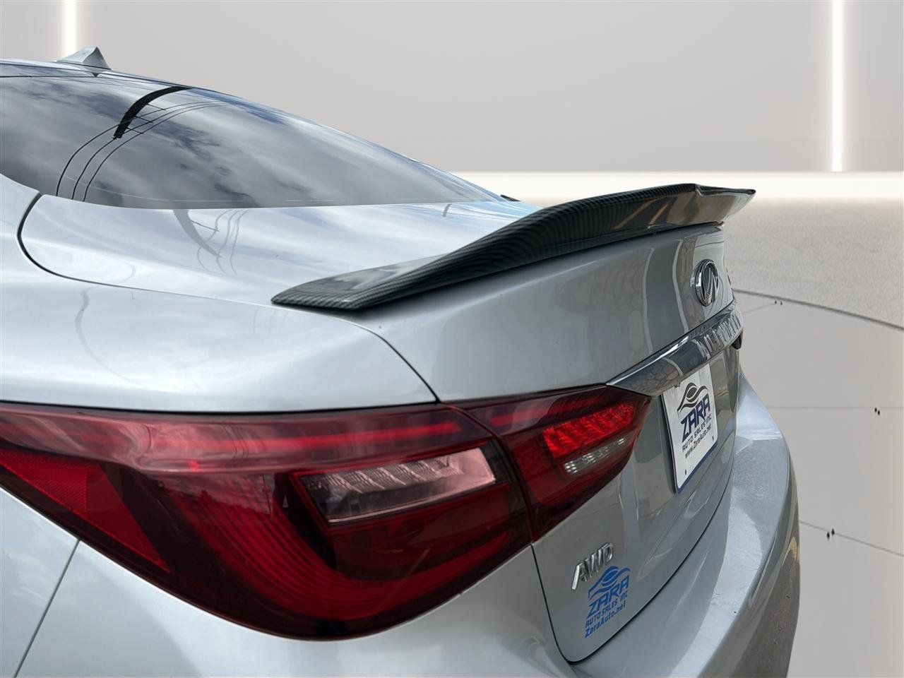 Used 2018 INFINITI Q50 Luxe w/ Essential Package (3.0T Luxe) AWD/4WD image 7