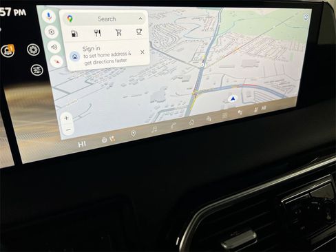 Used 2025 Nissan Armada Platinum Reserve image 14