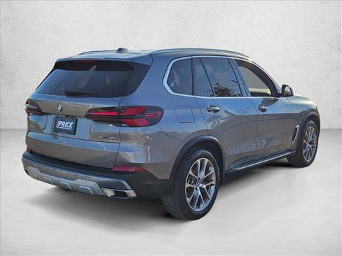 Used 2025 BMW X5 xDrive40i AWD/4WD image 5
