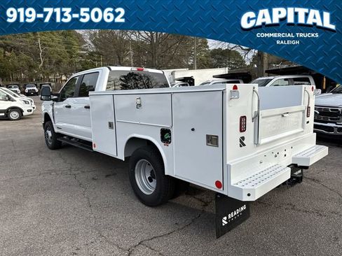 New 2026 Ford F350 XL w/ XL Chrome Package image 6
