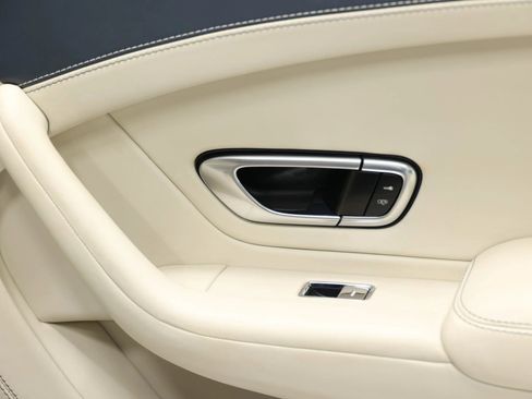 Used 2016 Bentley Continental GT V8 S image 65