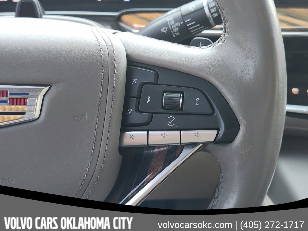 Used 2023 Cadillac Escalade ESV Premium Luxury Platinum AWD/4WD image 23